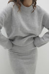 SLOANE CASHMERE CREWNECK SWEATER