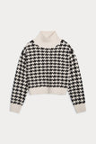 IRIS HOUNDSTOOTH CASHMERE TURTLENECK SWEATER